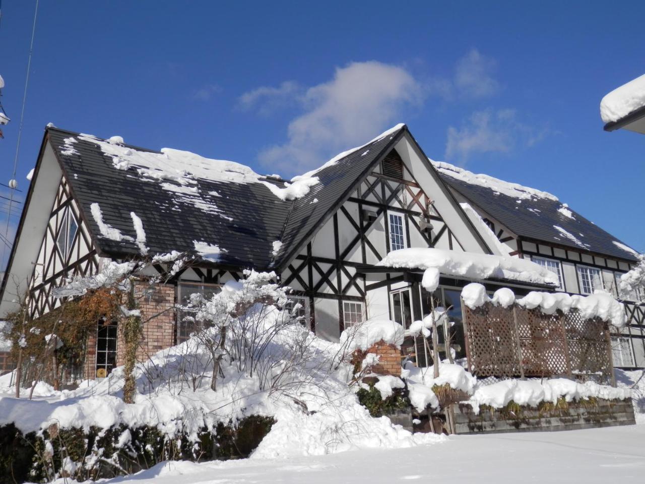 Pension Snow Land Тойоока Екстер'єр фото