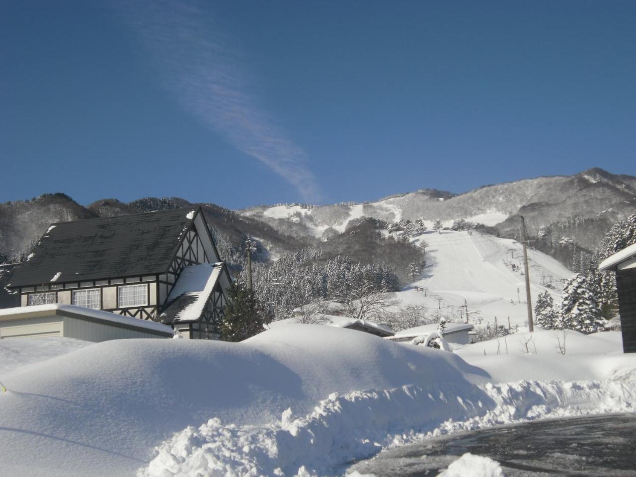 Pension Snow Land Тойоока Екстер'єр фото